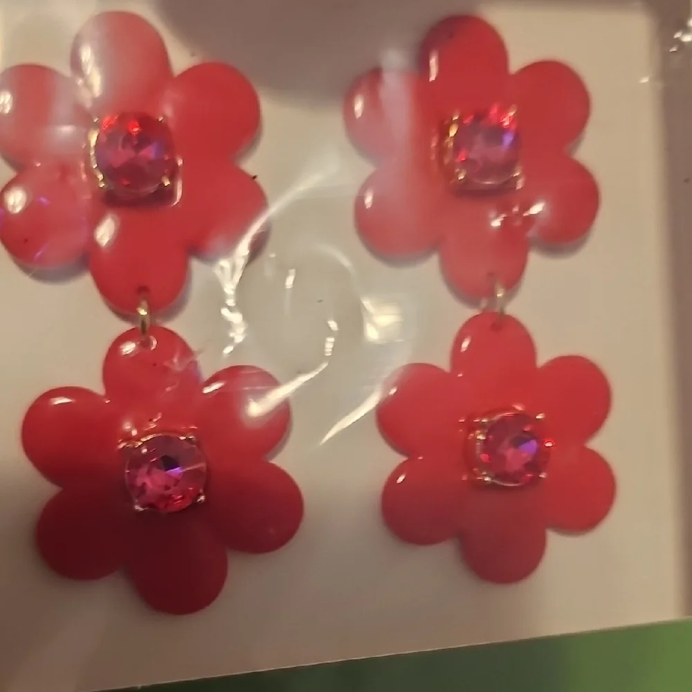 Nwt Kate Spade Red Floral Earrings with Pink Accents - Picture 3 of 3